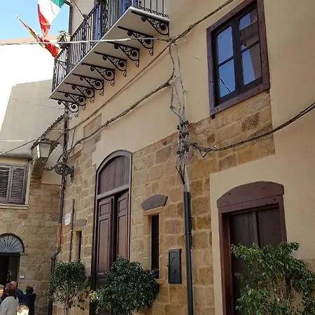 Caravella فندق مبيت وإفطار 4*