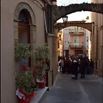 Caravella Bed & Breakfast 4*